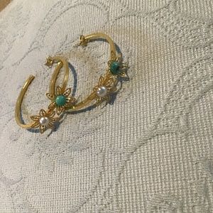 Katchi- gold& turquoise hoop earrings